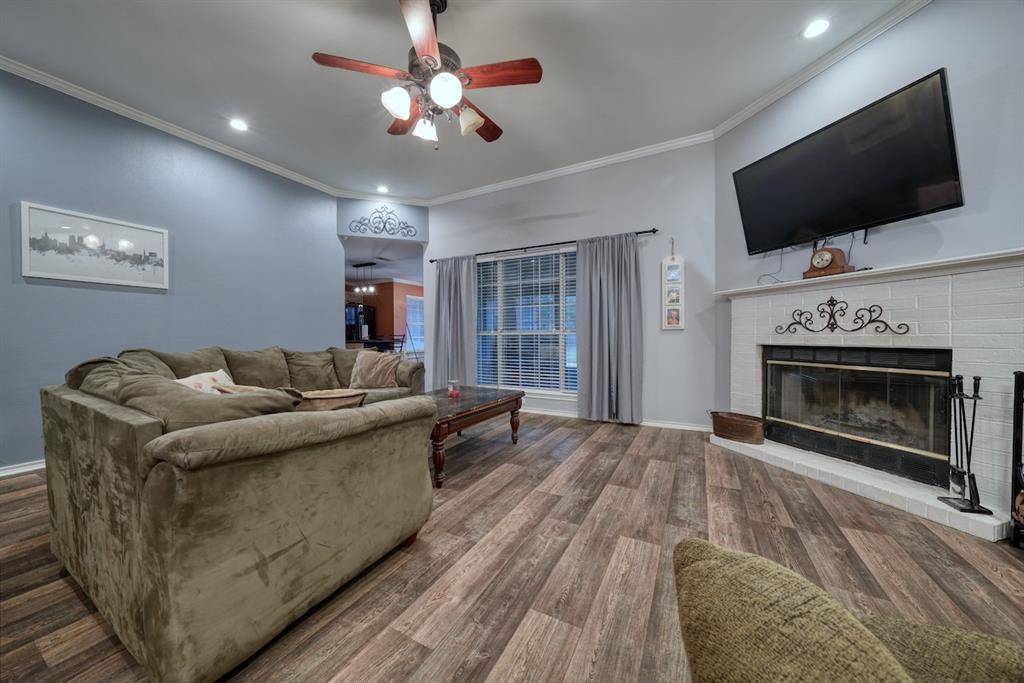 Lindale, TX 75771,846 Edgewood Circle