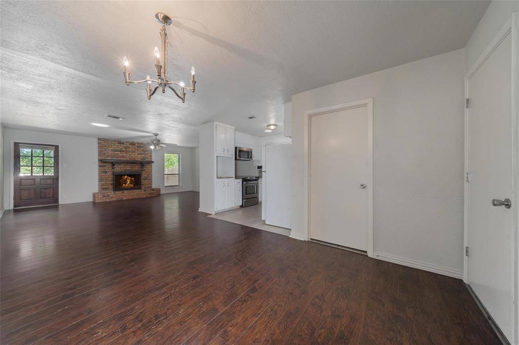 Lewisville, TX 75077,1661 Juniper Lane