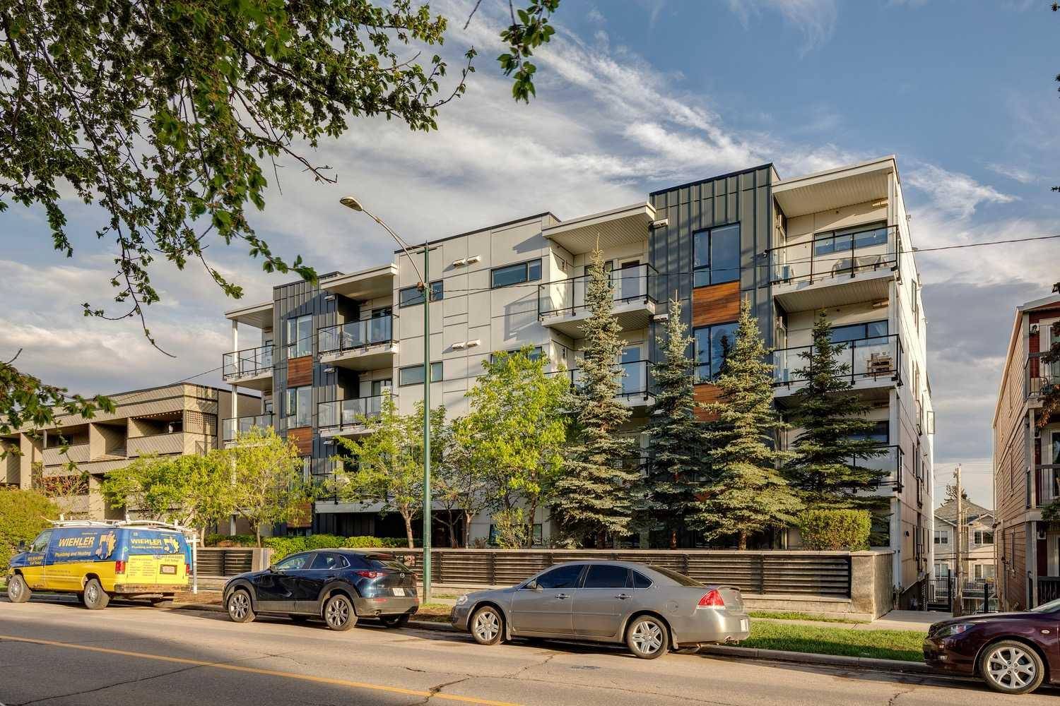 1521 26 AVE Southwest ##404, Calgary, AB T2T 1C4