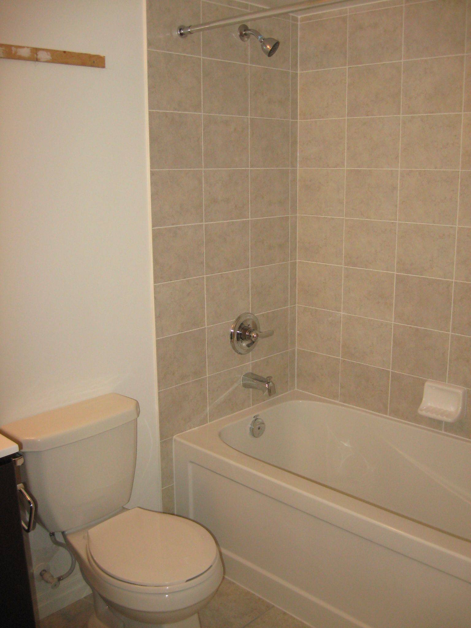 Toronto C15, ON M2J 0B4,275 Yorkland RD #2908
