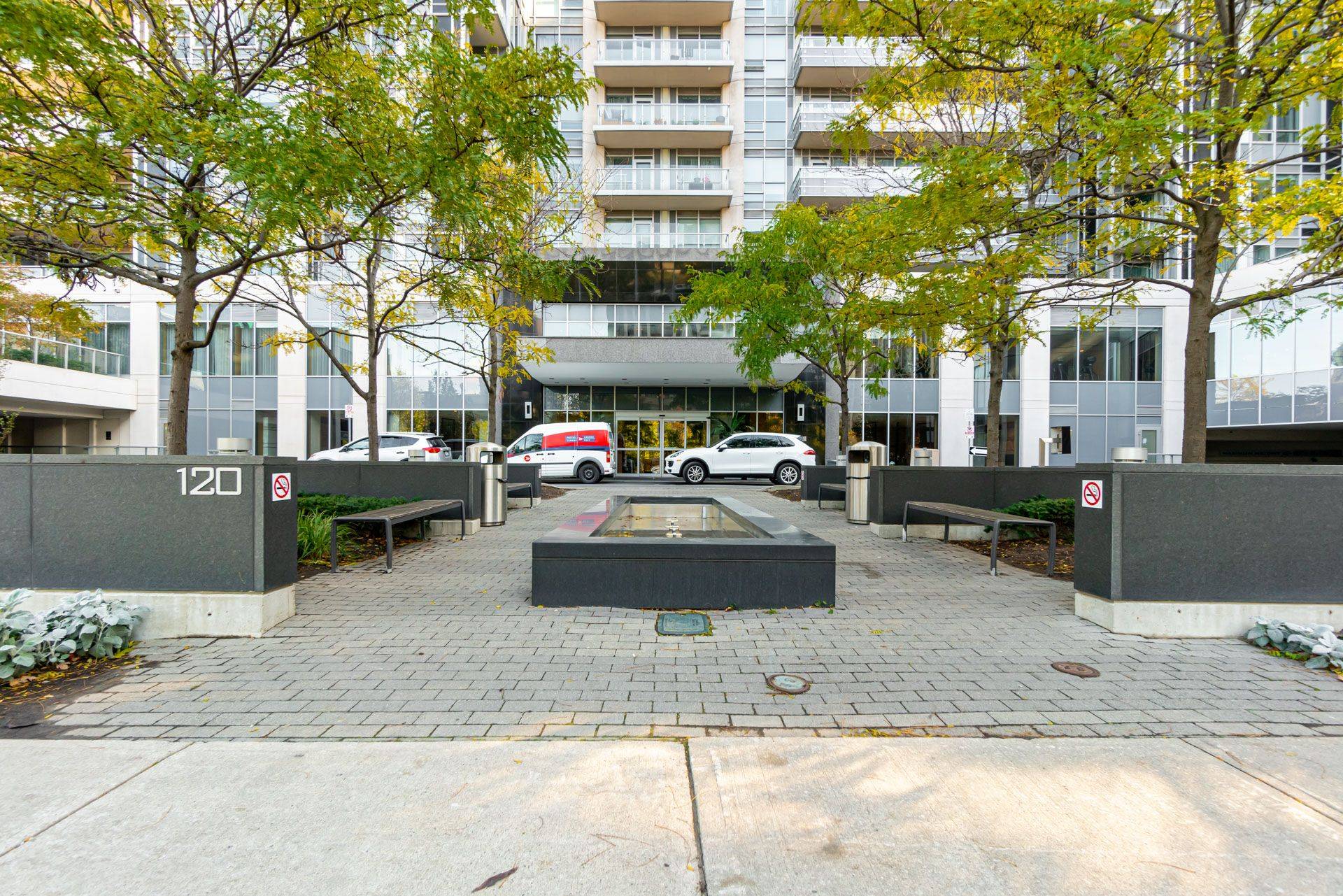Toronto C14, ON M2N 0H1,120 Harrison Garden BLVD #807