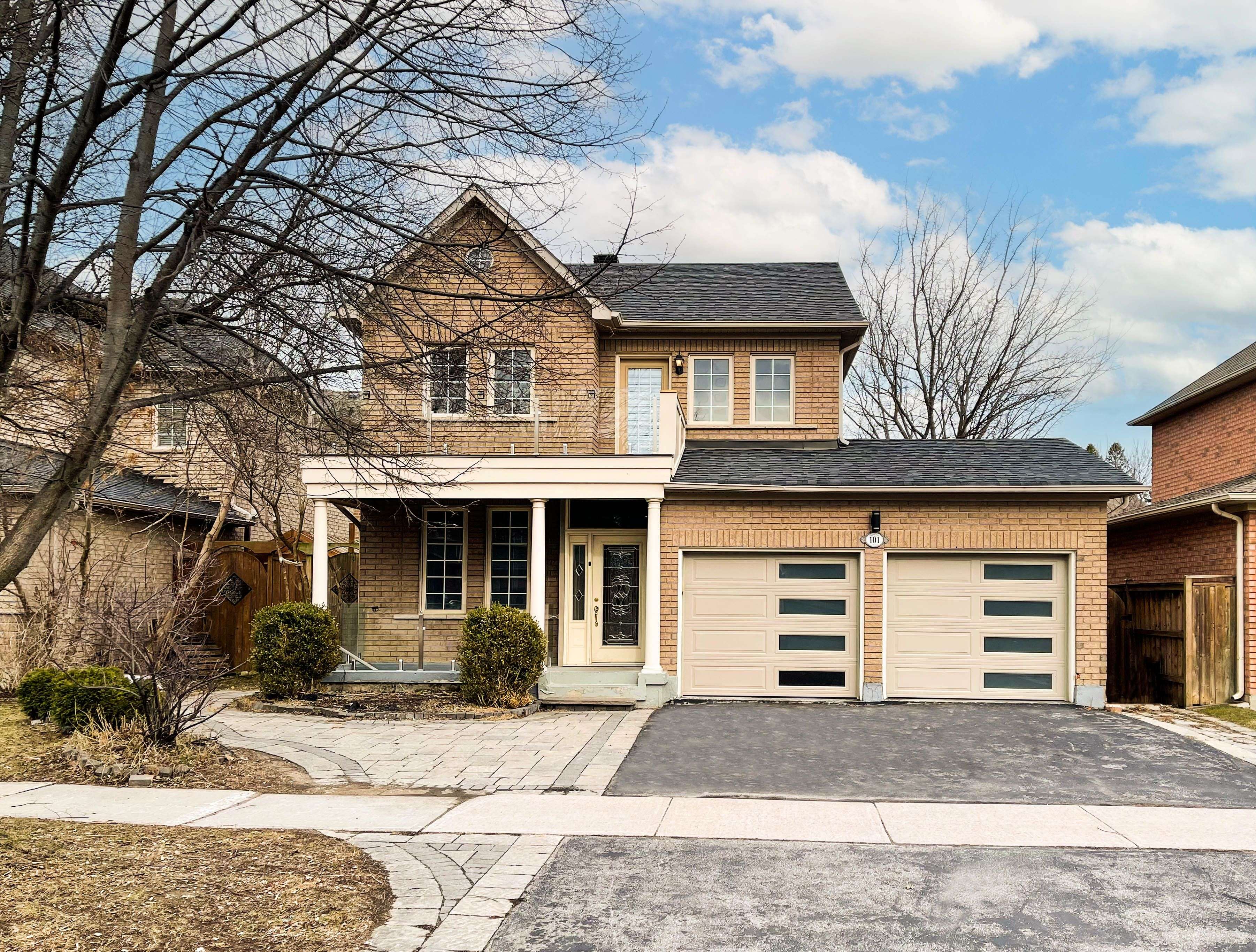 101 Grand Oak DR E, Richmond Hill, ON L4E 4A1