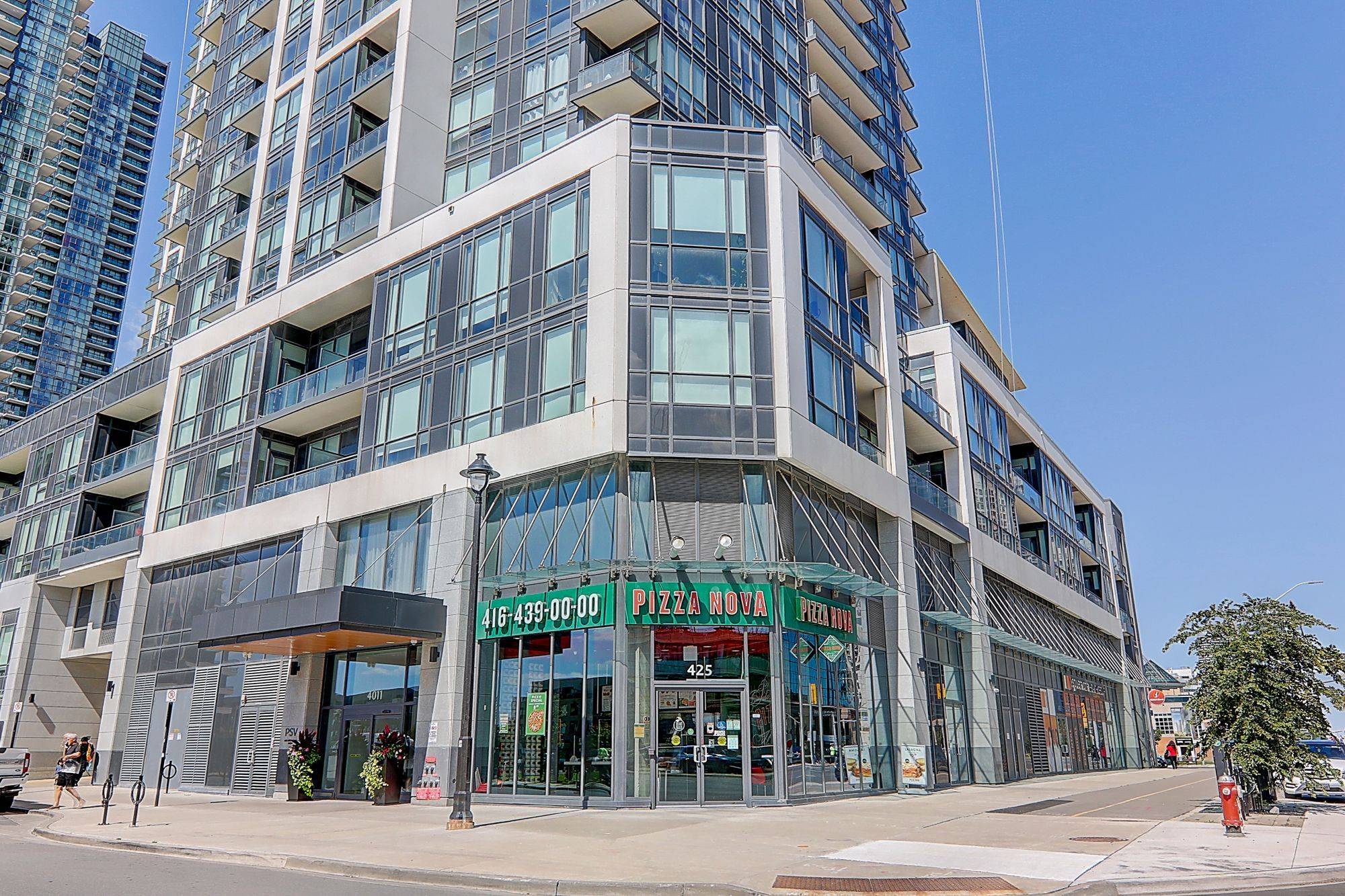 Mississauga, ON L5B 0J7,4011 Brickstone Mews #4510
