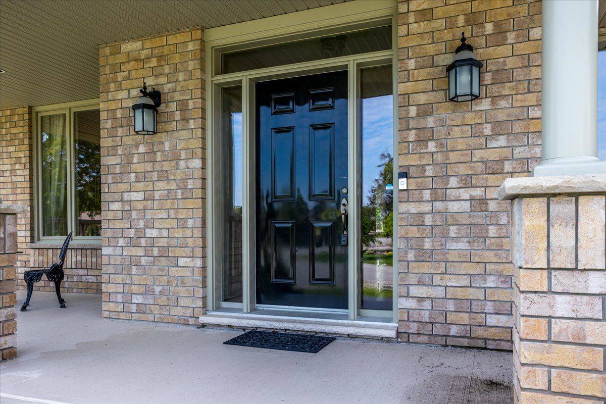 Kawartha Lakes, ON K0M 1A0,51 South Harbour DR