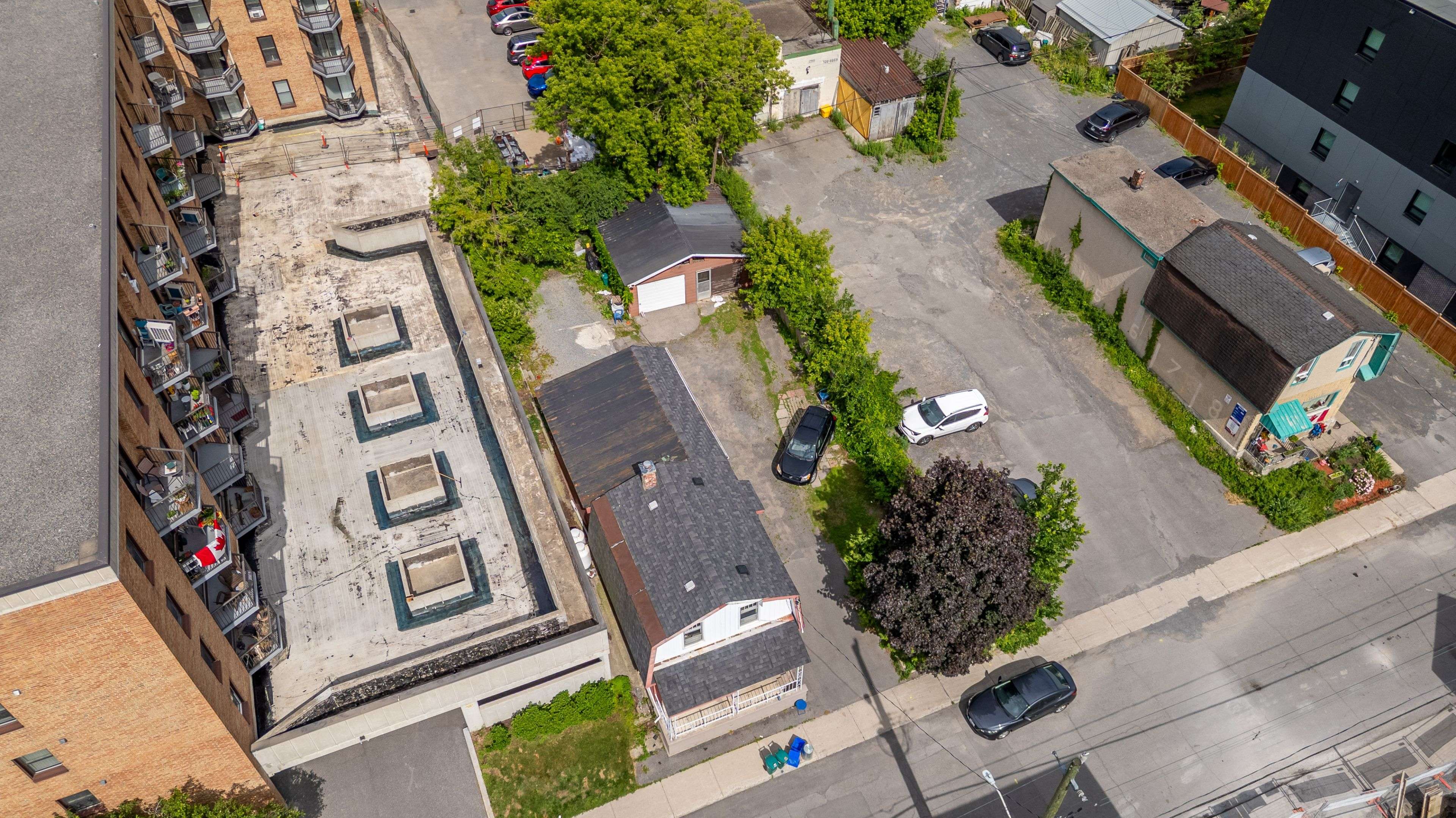 West Centre Town, ON K1Y 1K8,133 Forward AVE