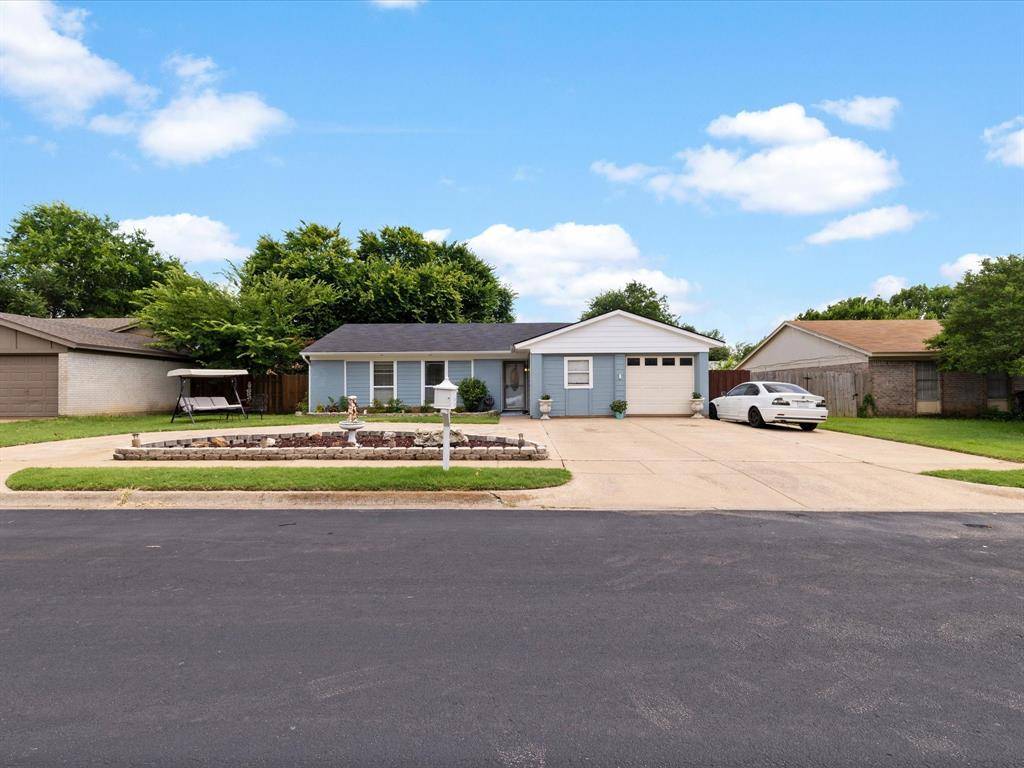 Crowley, TX 76036,1213 Cindy Street