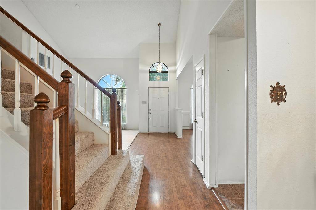Grapevine, TX 76051,2116 S Winding Creek Drive