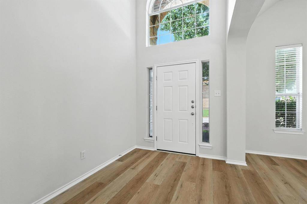 Fort Worth, TX 76244,9913 Voss Avenue