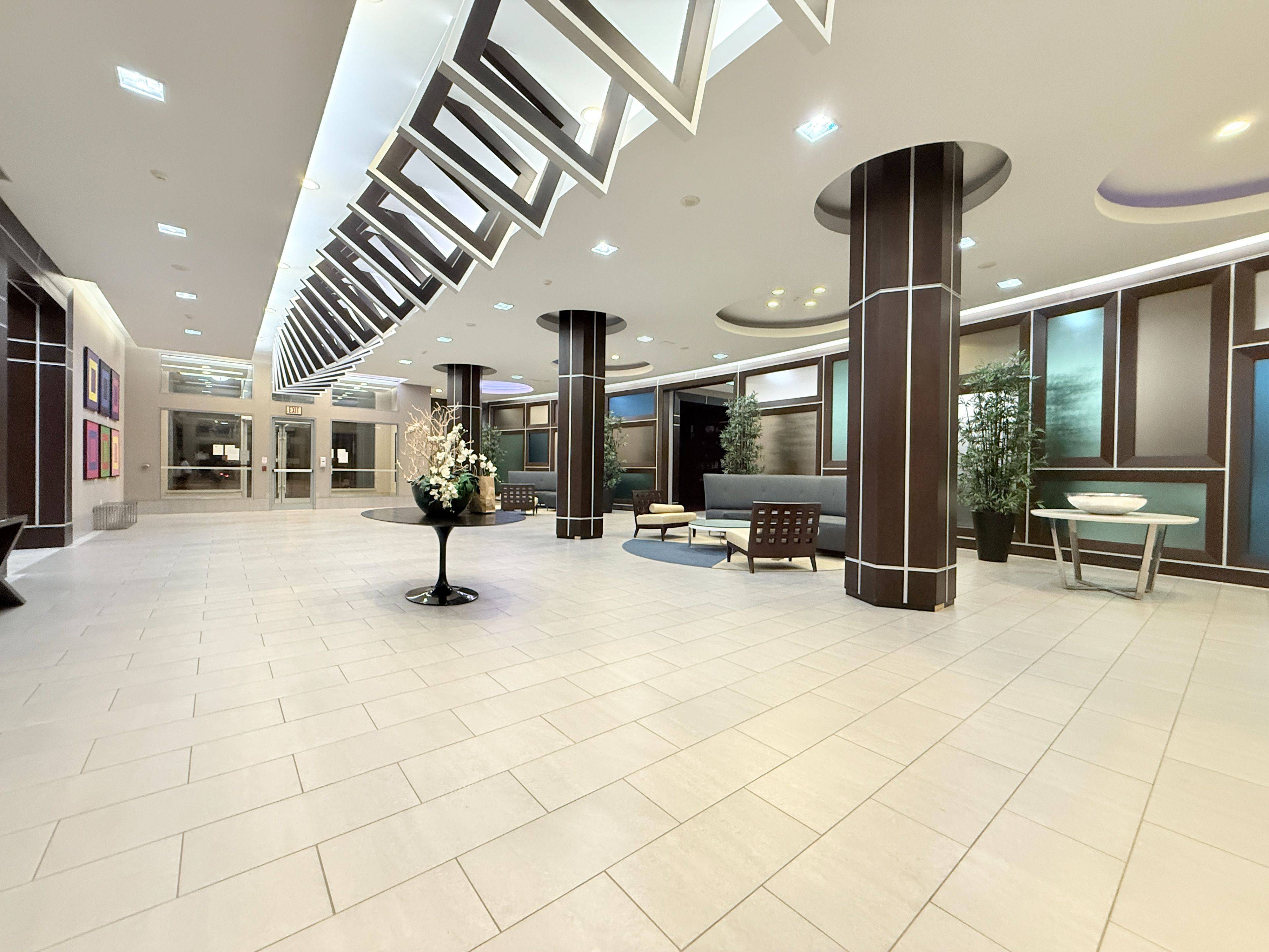 Toronto C14, ON M2M 0A9,5793 Yonge ST #602