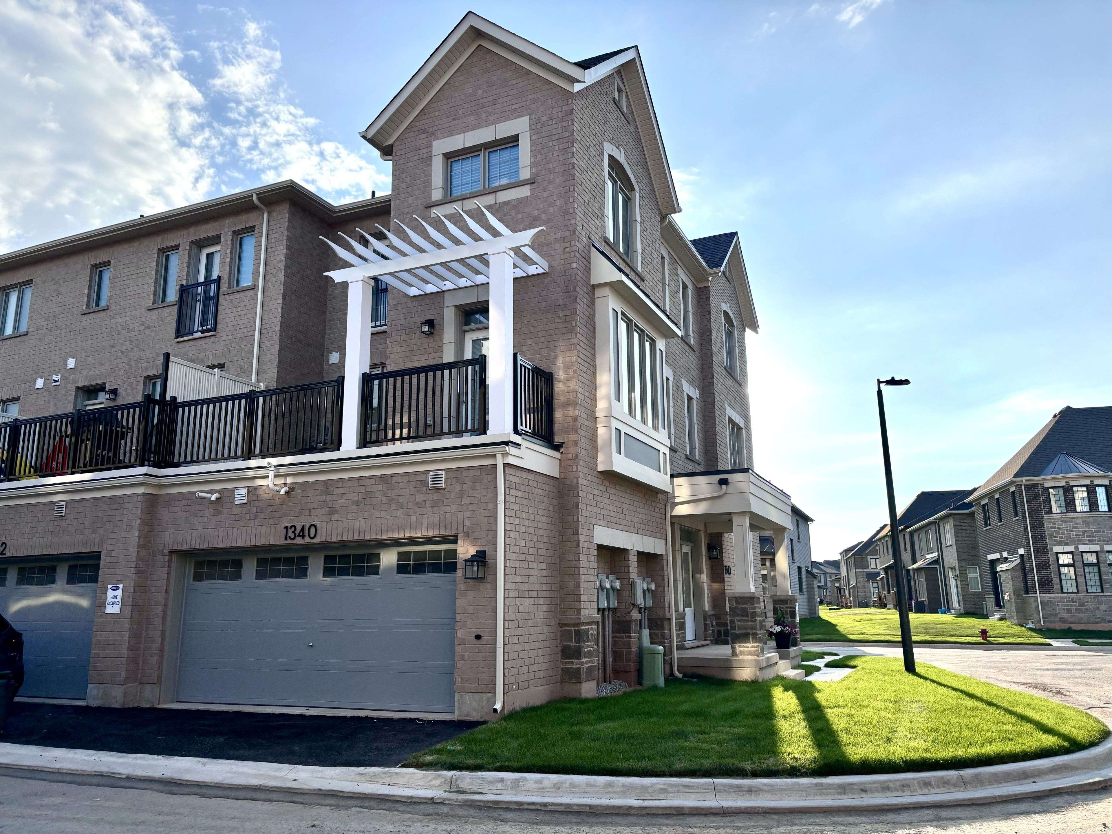 Oakville, ON L6M 5P1,1340 Ripplewood AVE