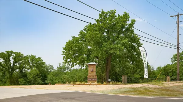 8000 Encanto Way, Azle, TX 76020