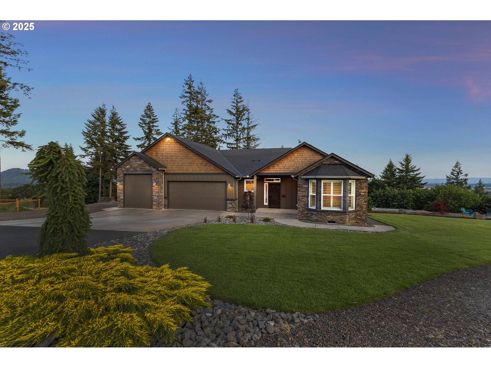 500 MOONRIDGE RD, Woodland, WA 98674