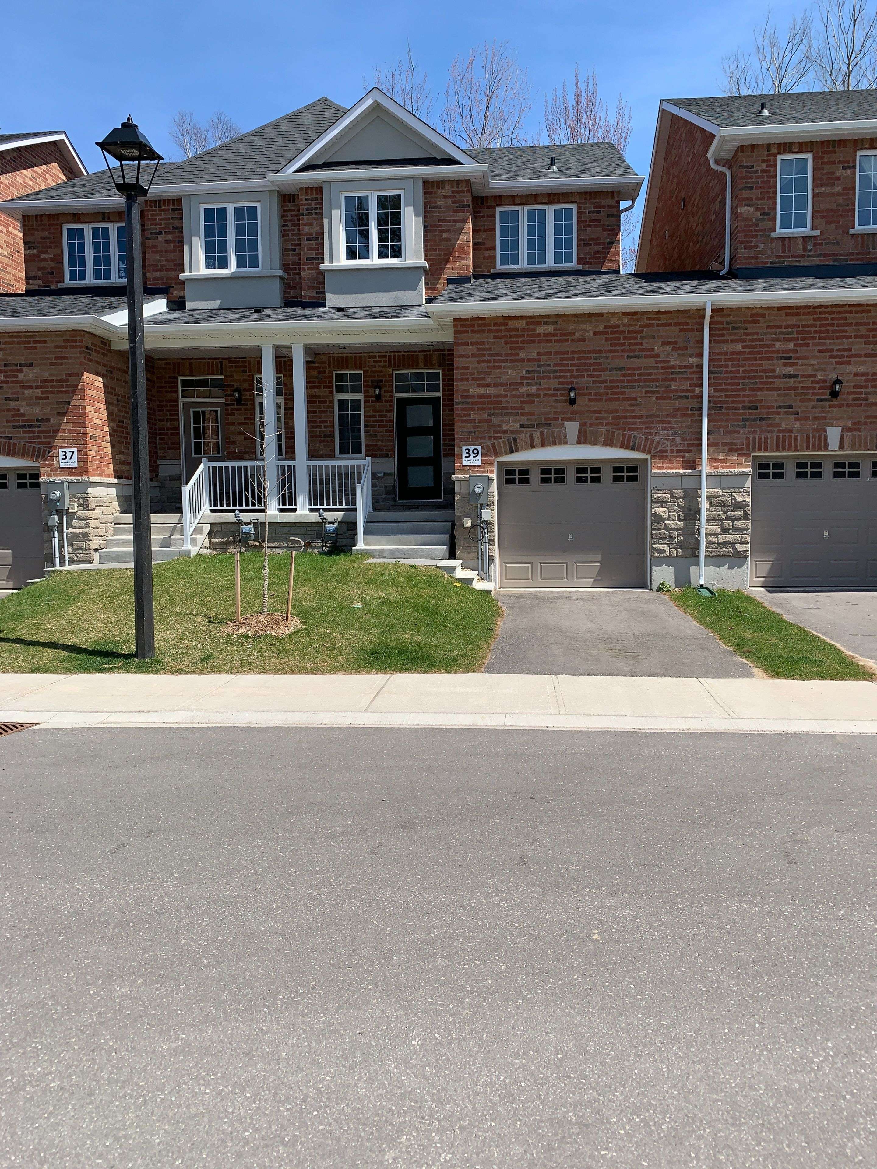 39 Farwell AVE, Wasaga Beach, ON L9Z 0H3