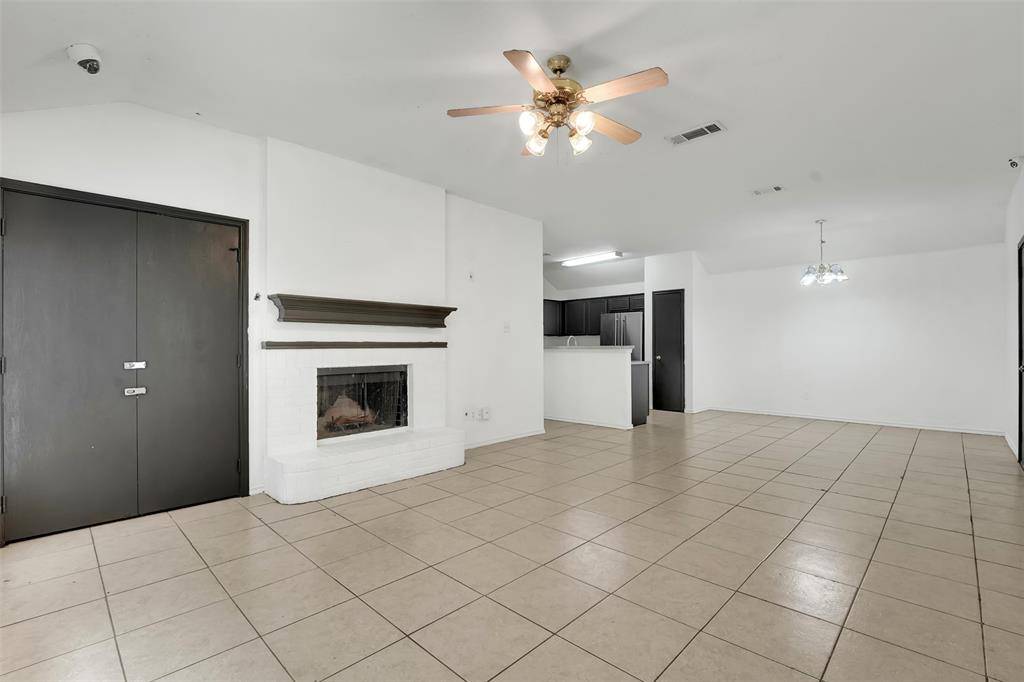 Arlington, TX 76010,3023 San Martin Drive