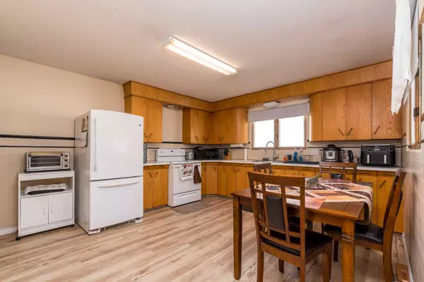 Lloydminster, SK S9V 0J6,4813 46 ST