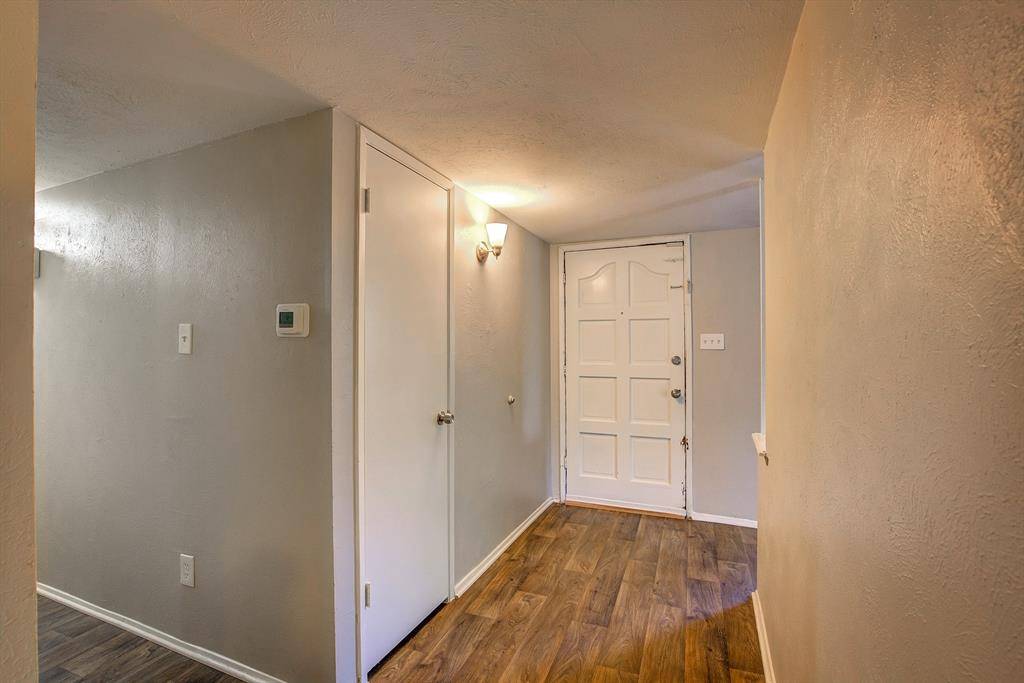 Fort Worth, TX 76133,7801 Summerglen Road