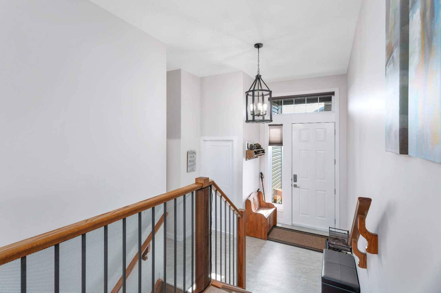 Olds, AB T4H 0G2,11 Vireo AVE