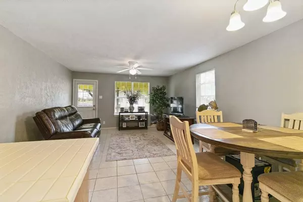 Teague, TX 75860,813 Pine Street