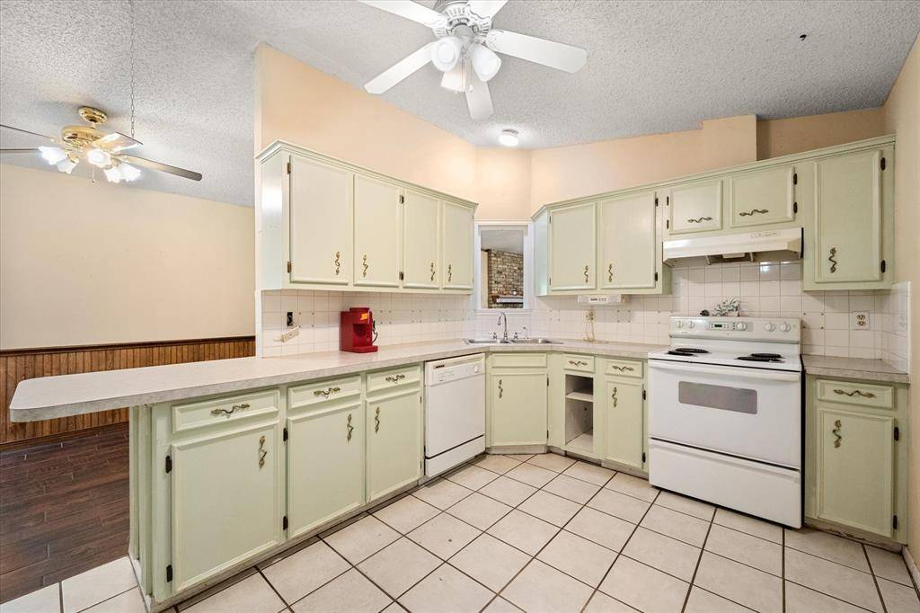 Corsicana, TX 75110,3903 County Road 0012 Road