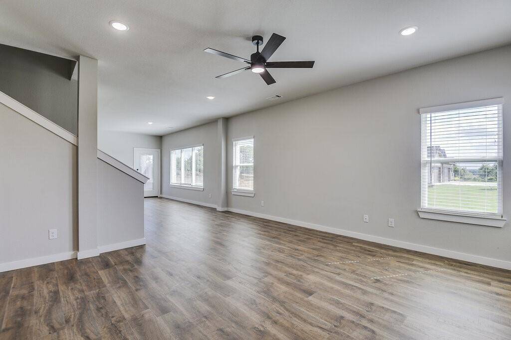 Midlothian, TX 76065,4041-4043-4045 Lecroy Court