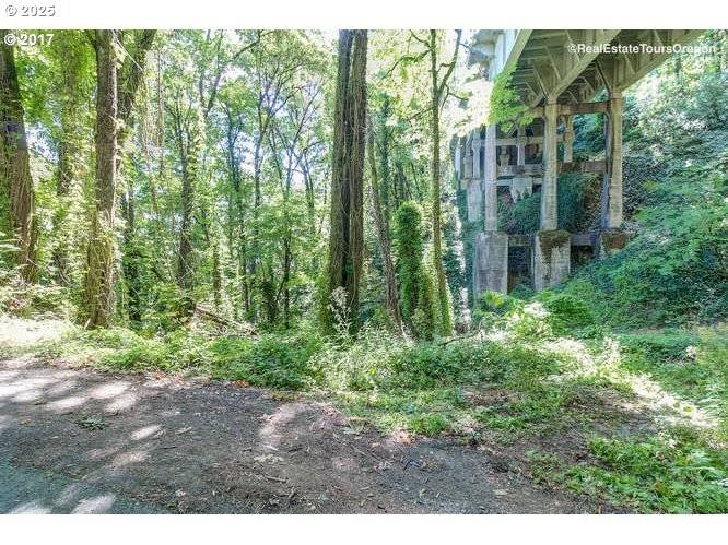 Portland, OR 97231,NW ST HELENS RD