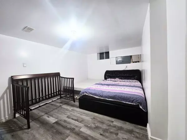 Vaughan, ON L6A 4B2,154 William Bowes BLVD #Bsmt