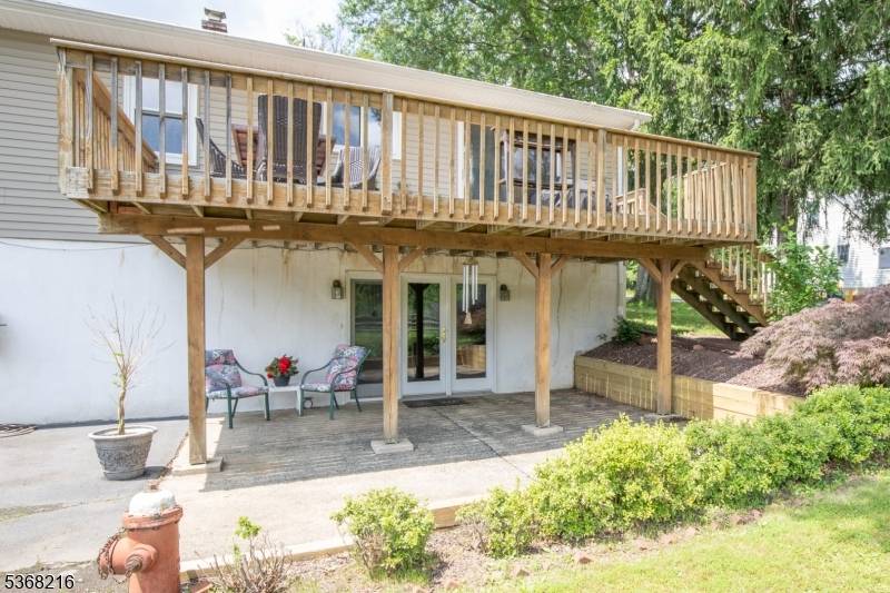 Hopewell Twp., NJ 08525,16 Featherbed Ln