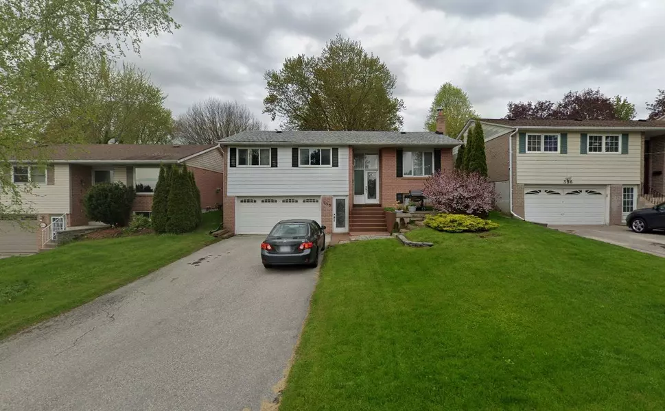 400 Dixon BLVD #Basement, Newmarket, ON L3Y 5C4