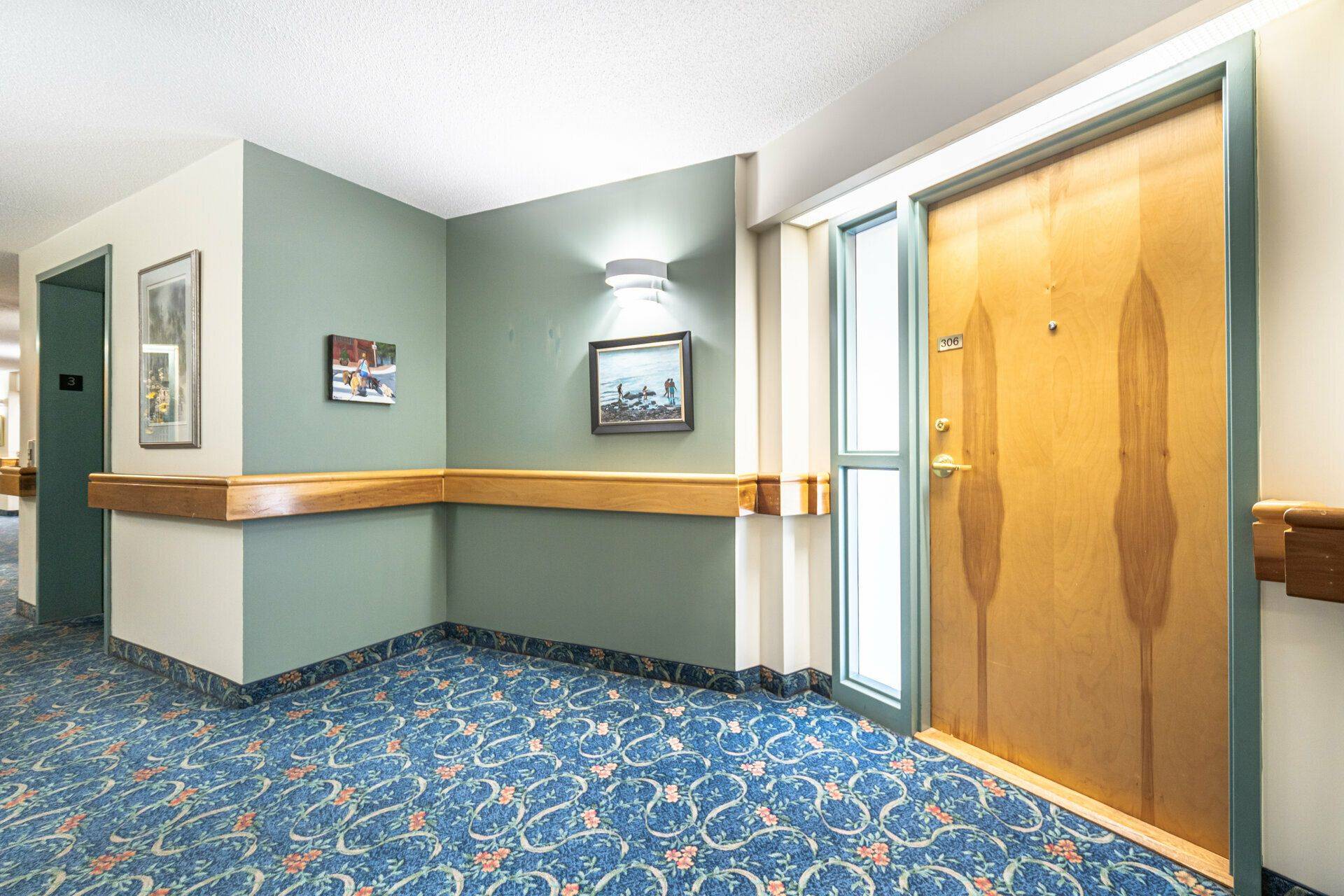 Toronto C11, ON M4G 3A5,1387 Bayview AVE E #306