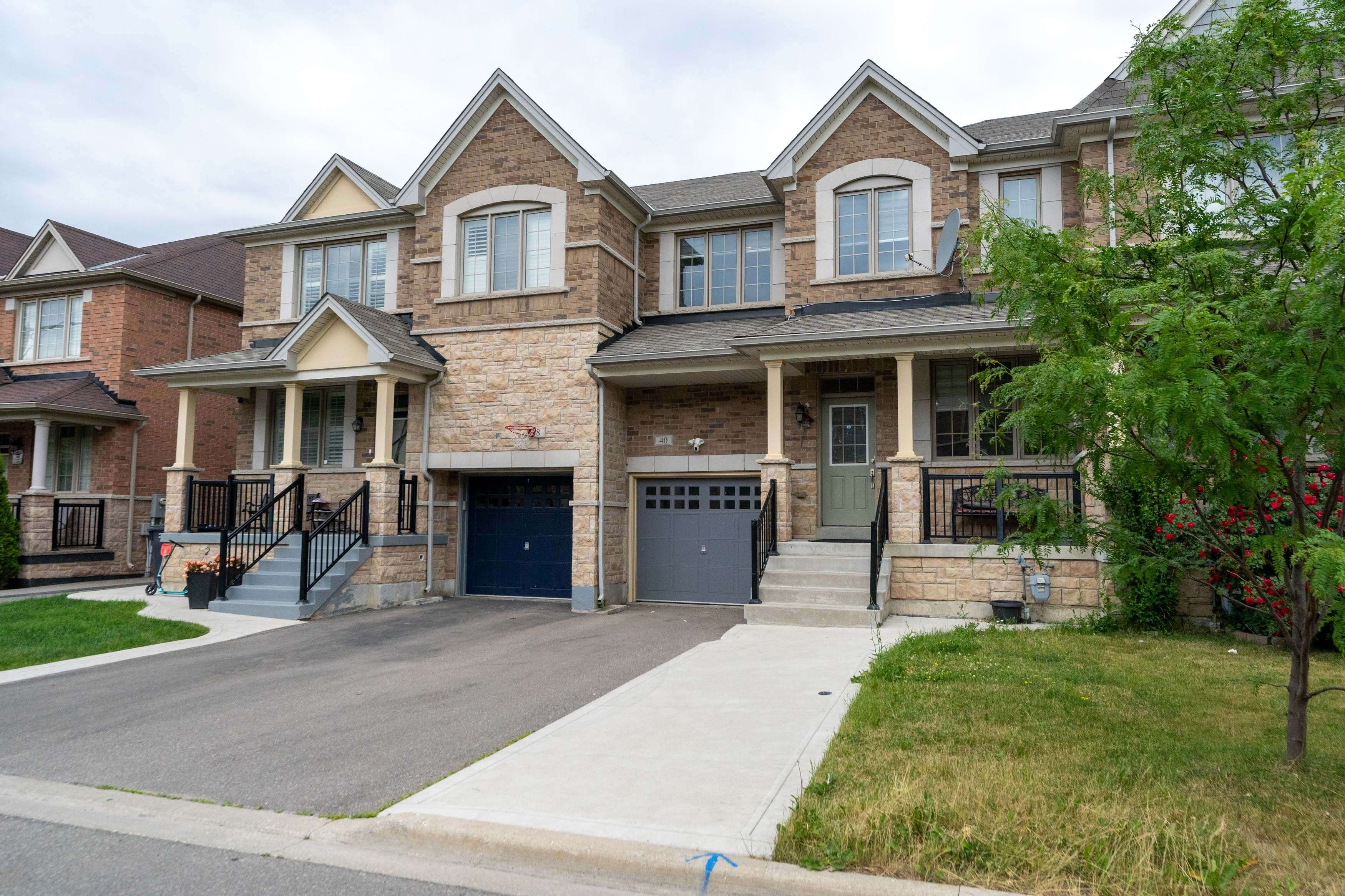 Brampton, ON L6R 3X4,40 Yellowknife RD