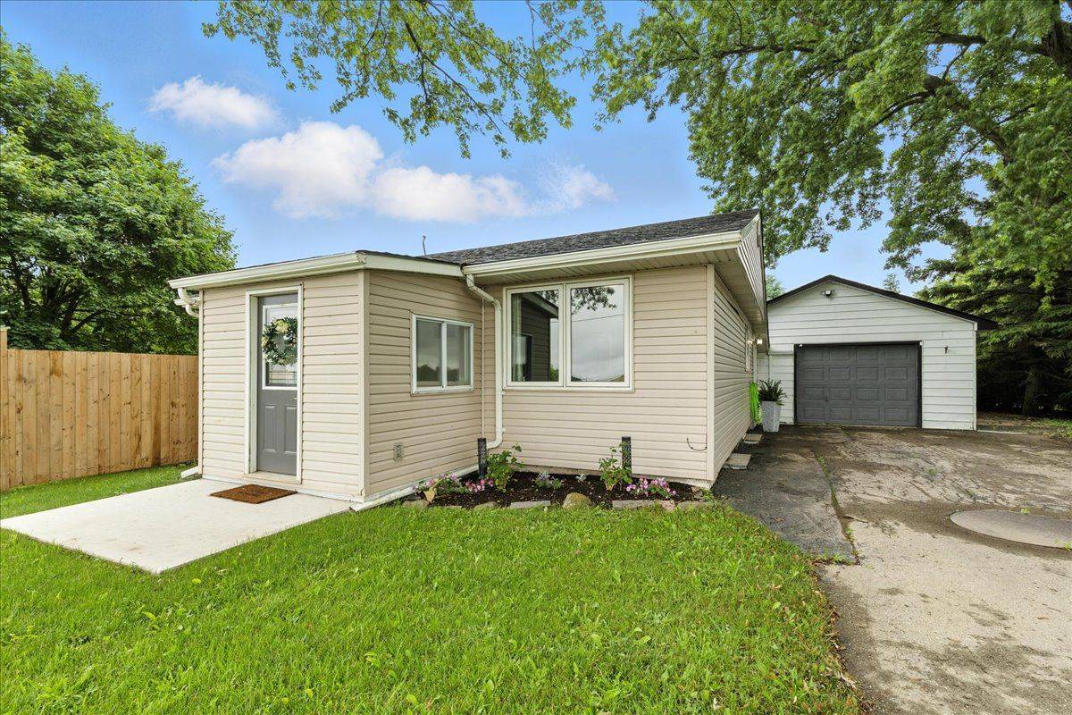 7637 Wellington 7 RD, Mapleton, ON N0B 1A0