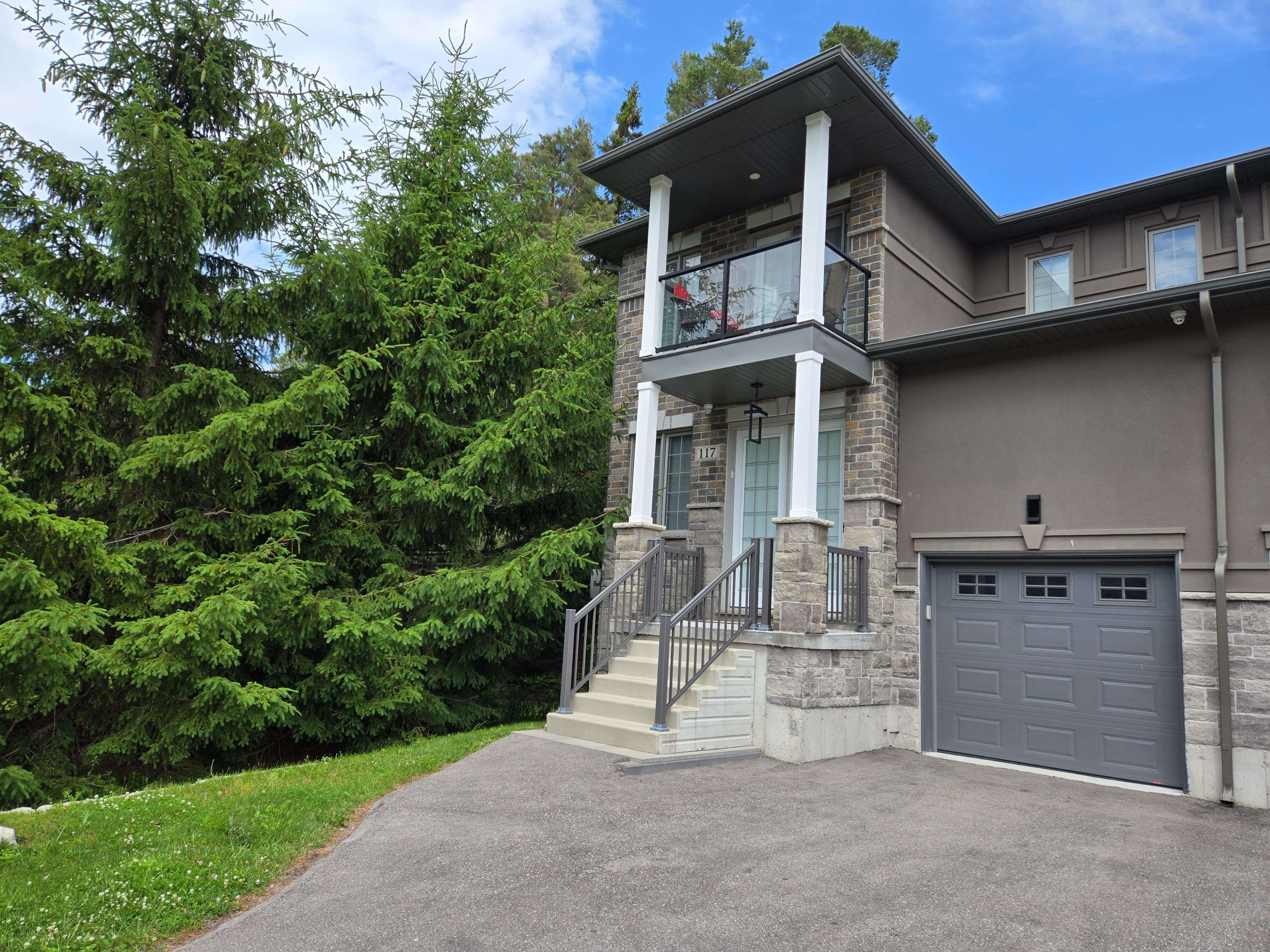 117 Delphi CT, Blue Mountains, ON N0H 1J0
