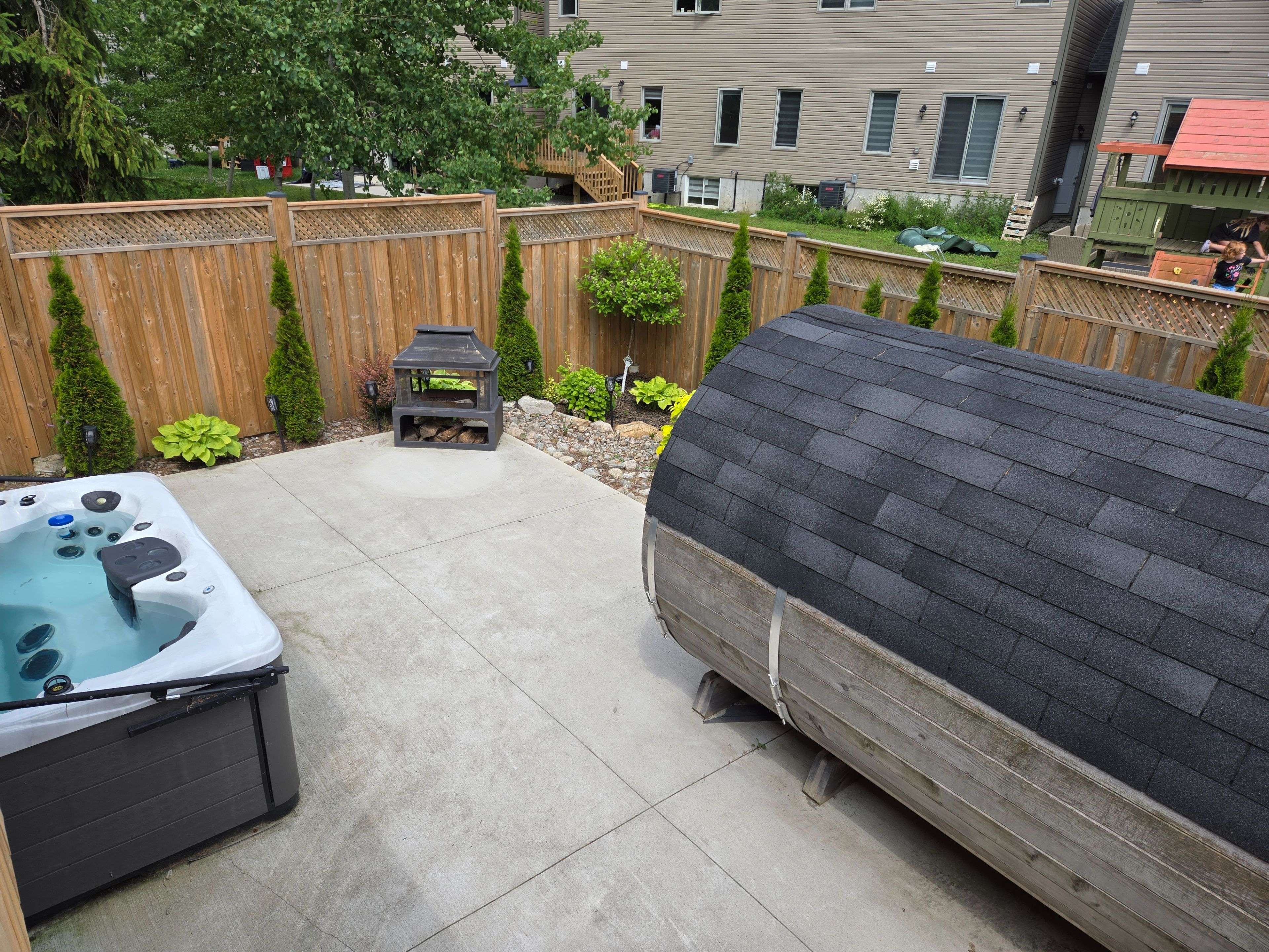 Blue Mountains, ON N0H 1J0,117 Delphi CT
