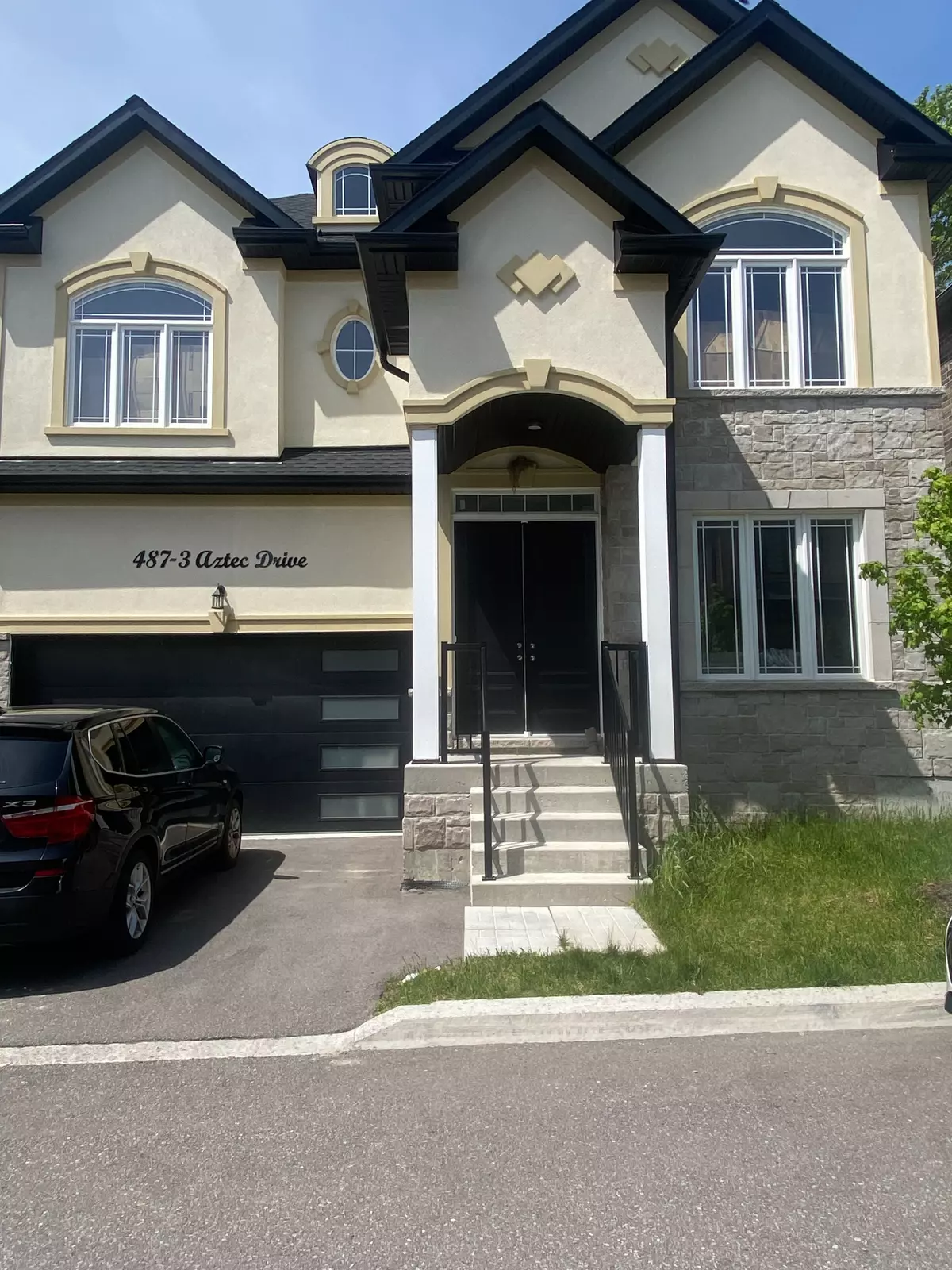 Oshawa, ON L1J 7S7,487 Aztec DR #3-Room 2