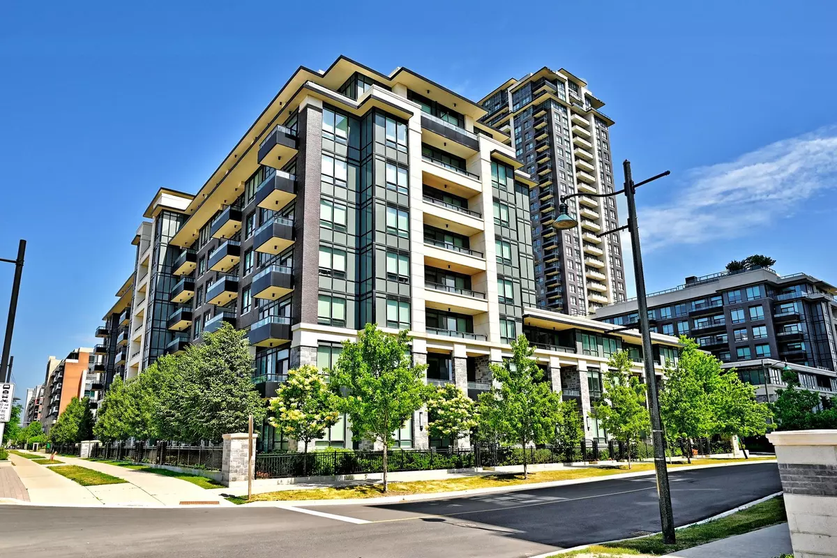 Markham, ON L6G 0G3,25 Water Walk DR #210