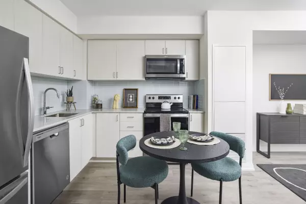 Toronto C15, ON M2J 0H8,325 Yorkland BLVD #3601