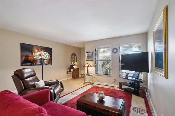 Fort Lauderdale, FL 33308,2859 NE 60 street