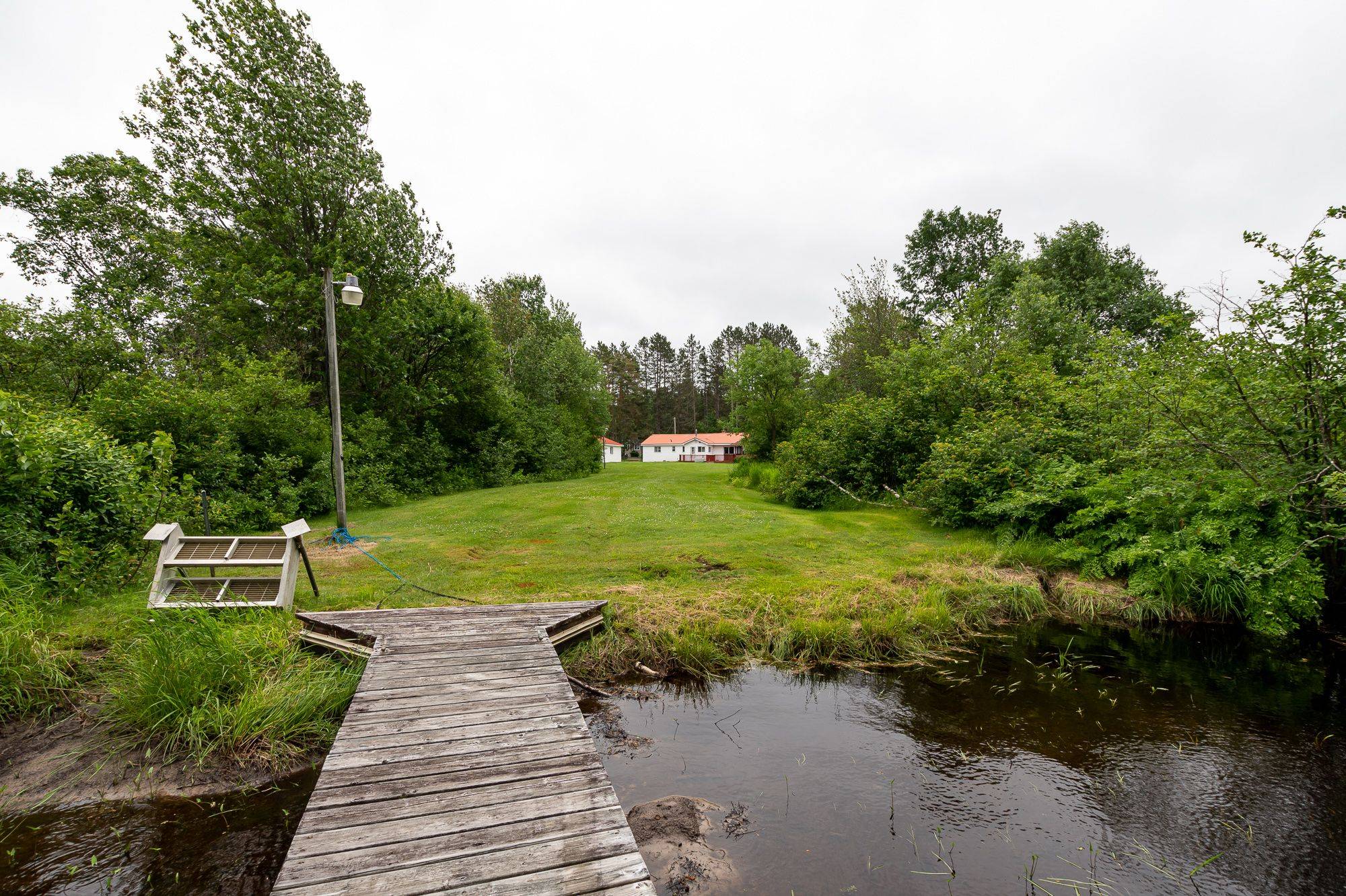 Huntsville, ON P1H 2J2,4242 Ravenscliffe RD