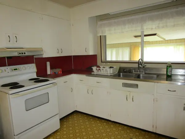 17-228 VOLCANO RD, Kurtistown, HI 96749