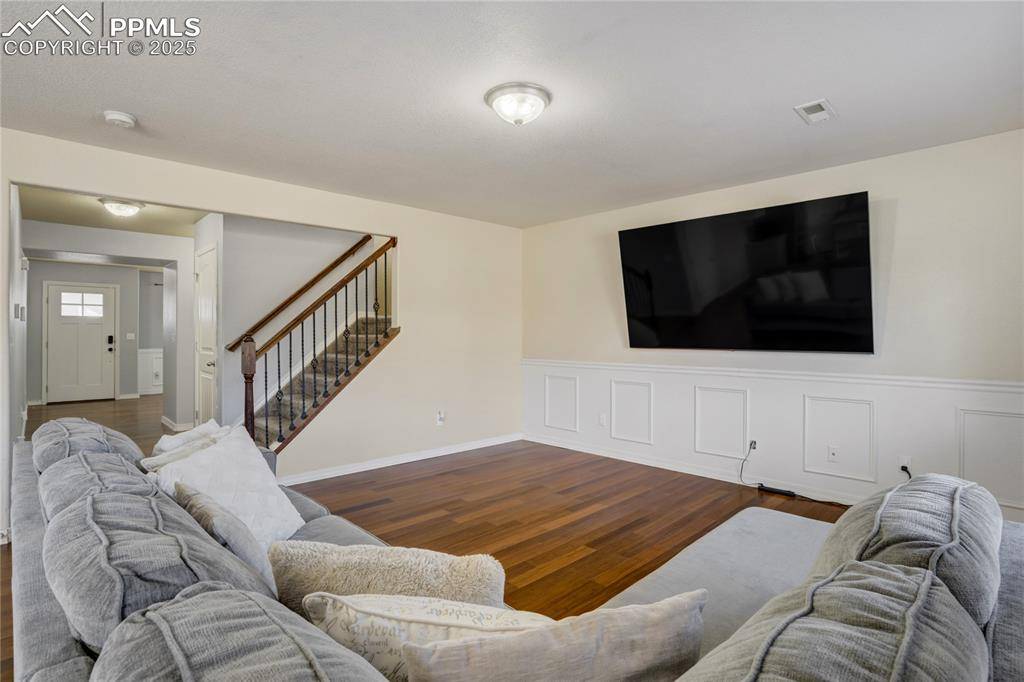Colorado Springs, CO 80922,7014 Harrier DR