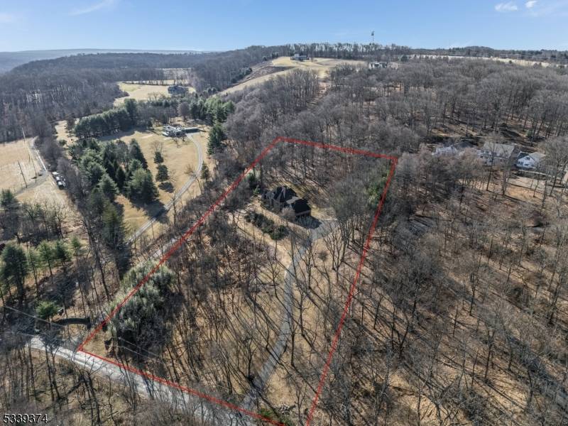 Franklin Twp., NJ 08801,6 Spring Hill Rd
