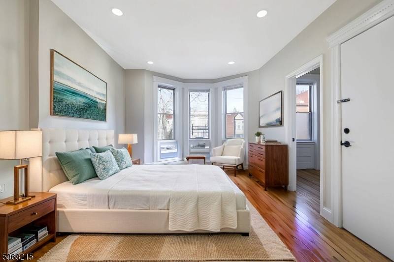3458 John F Kennedy Blvd #2, Jersey City, NJ 07307
