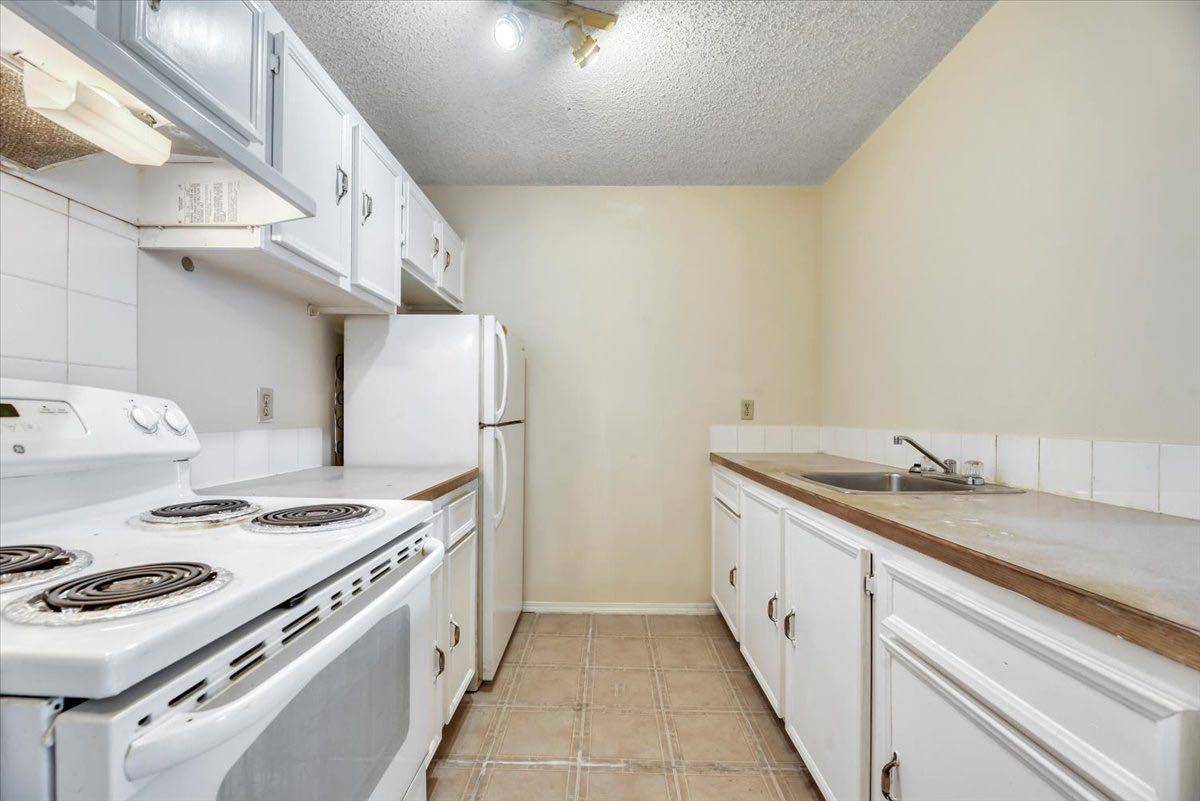 Calgary, AB T2G5A9,116 3 AVE SE #304
