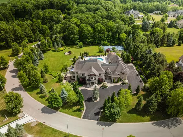 King, ON L7B 1L8,86 Eden Vale DR