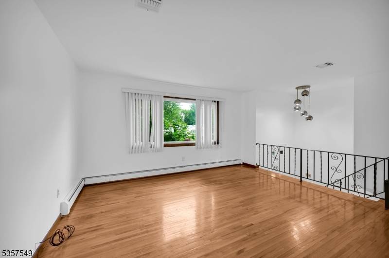 Parsippany-troy Hills Twp., NJ 07034,4 Maureen Ct