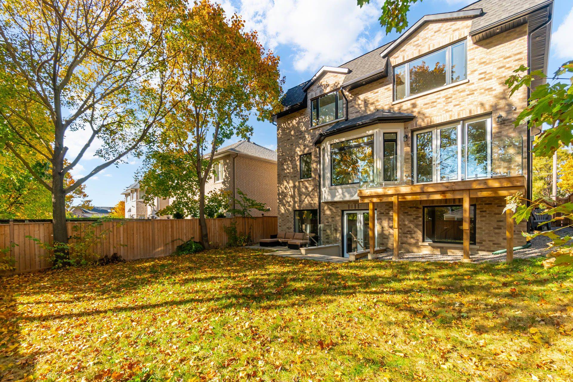 Toronto C07, ON M2N 1T1,179 Burndale AVE
