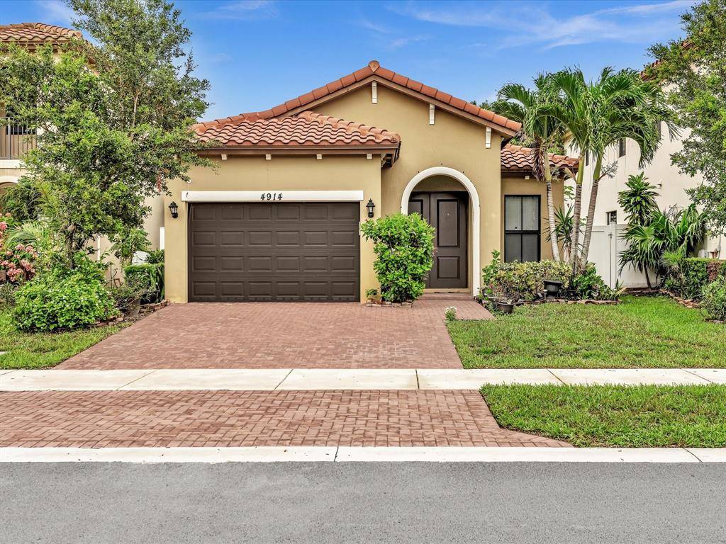 [StreetName, UnitNumber, StreetNumber, StreetDirPrefix], Lauderhill, FL 33319