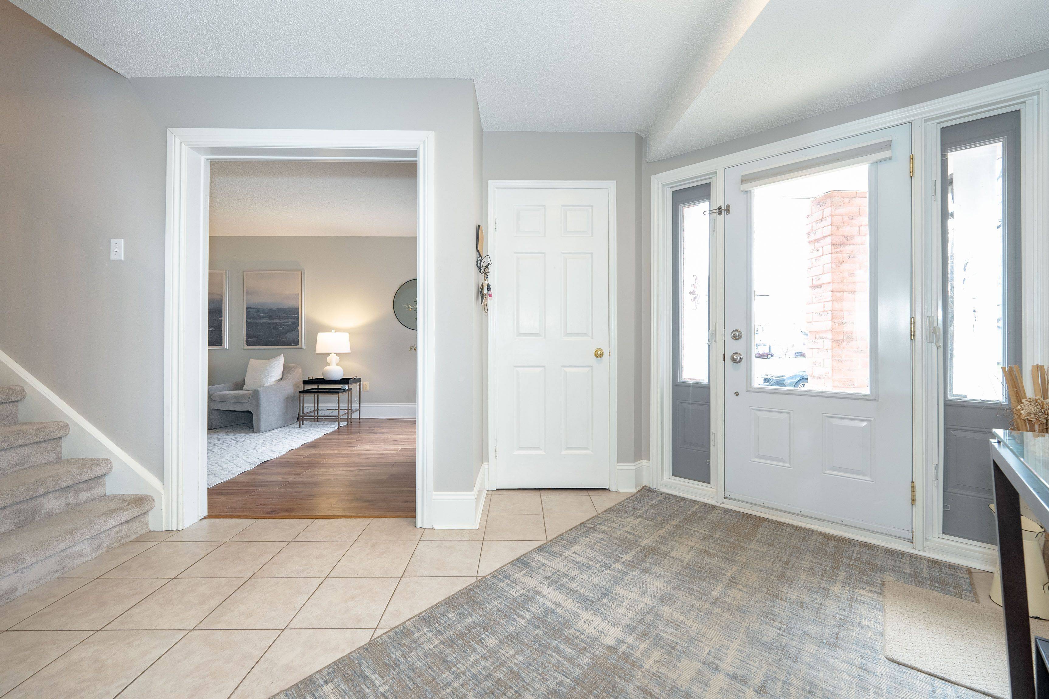 Burlington, ON L7M 3X7,2485 Newport ST