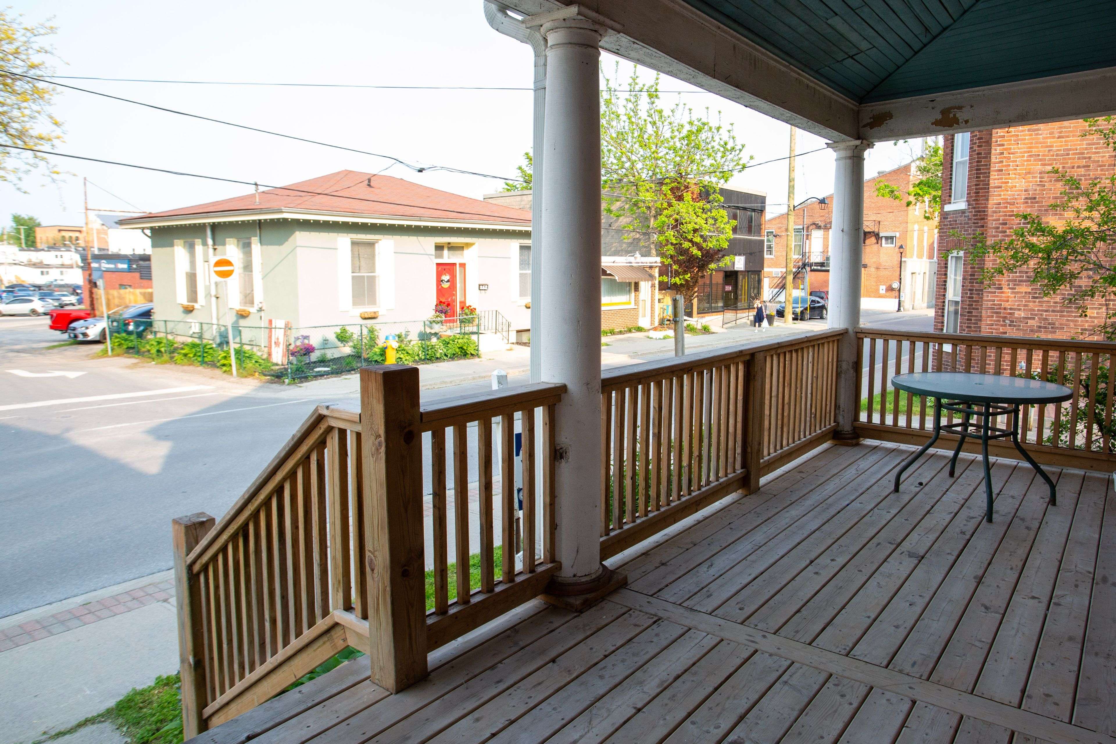 Cobourg, ON K9A 3L7,273 George ST