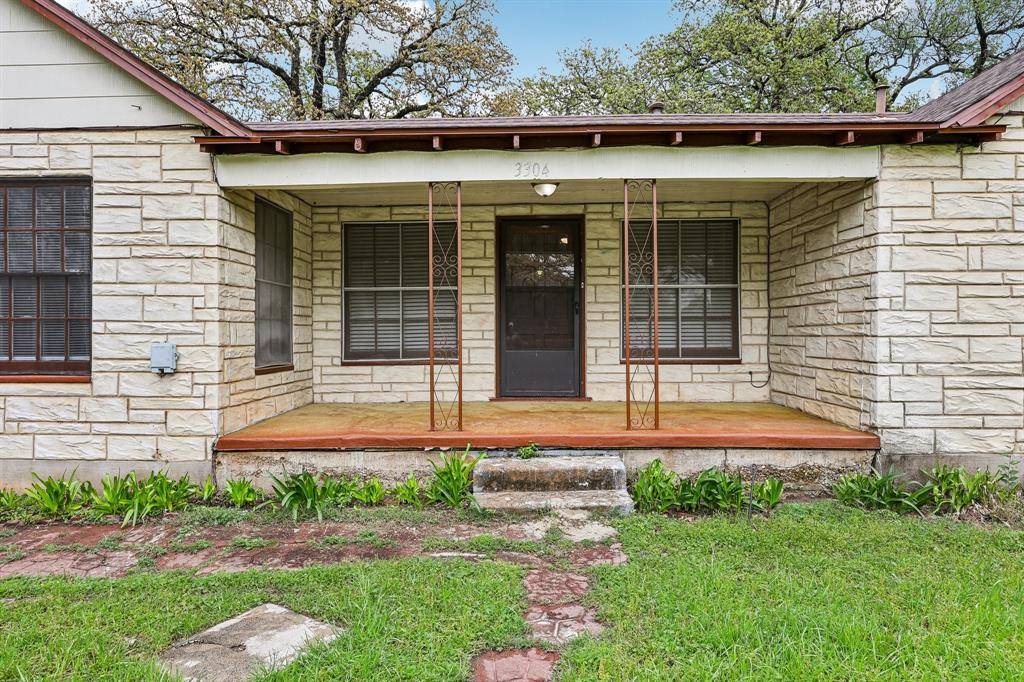 Lake Worth, TX 76135,3304 Chippewa Trail